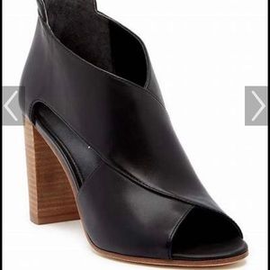 Via Spiga Gerri Heeled Sandals